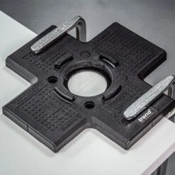 CAB/JIG/B - 35mm Concealed Hinge Jig 39 CAB/JIG/B - 35mm Concealed Hinge Jig -Outlet Router Grip Store cab jig b feat11