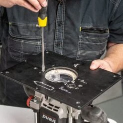 CRT/MK3/EURO - Portable Benchtop Router Table 230V EU 41 CRT/MK3/EURO - Portable Benchtop Router Table 230V EU -Outlet Router Grip Store crt mk3 eur feat14