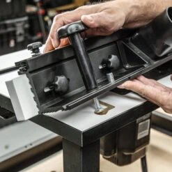 CRT/MK3 - Portable Benchtop Router Table 240V UK 32 CRT/MK3 - Portable Benchtop Router Table 240V UK -Outlet Router Grip Store crt mk3 feat6