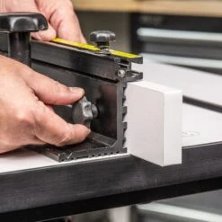 CRT/MK3L - Portable Benchtop Router Table 110V 16A -Outlet Router Grip Store crt mk3l feat5