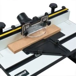 PRESSURE/3 - Side Pressure CRT/MK3 -Outlet Router Grip Store pressure 3 feat 2