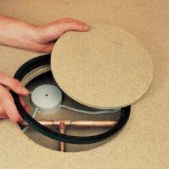 RBT/1 - Routabout Jig 18mm X 1/4" Shank 24 RBT/1 - Routabout Jig 18mm X 1/4" Shank -Outlet Router Grip Store rbt fitting