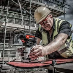 T18S/BA5A - T18S 18V 5Ah TXLI Battery - UK & Eire Sale Only -Outlet Router Grip Store t18s ba5a feat12 3