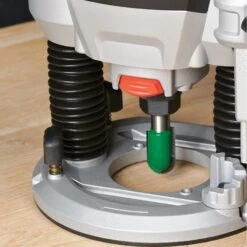 T7EK/EURO - 2100W 12mm Variable Speed Plunge Router 230V EU -Outlet Router Grip Store t7ek feat12 1