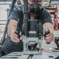 T8ELK - 2200W 1/2" Dual-Mode Plunge Router 110V 32A UK 29 T8ELK - 2200W 1/2" Dual-Mode Plunge Router 110V 32A UK -Outlet Router Grip Store t8 feat2 1