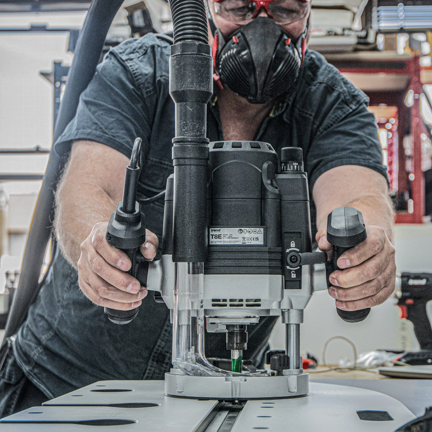 T8ELK - 2200W 1/2" Dual-Mode Plunge Router 110V 32A UK 10 T8ELK - 2200W 1/2" Dual-Mode Plunge Router 110V 32A UK - Image 8